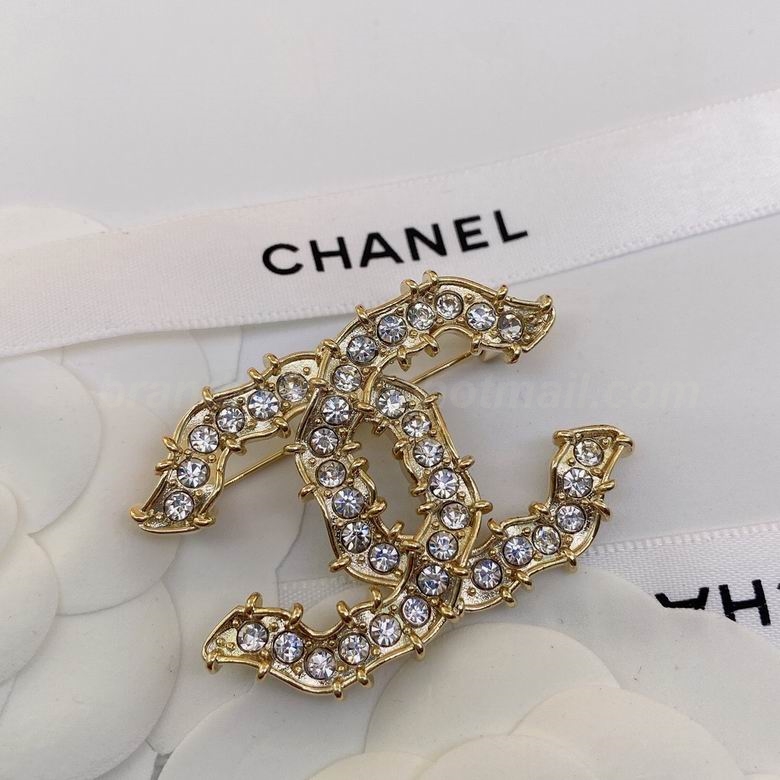 Chanel Brooch 256